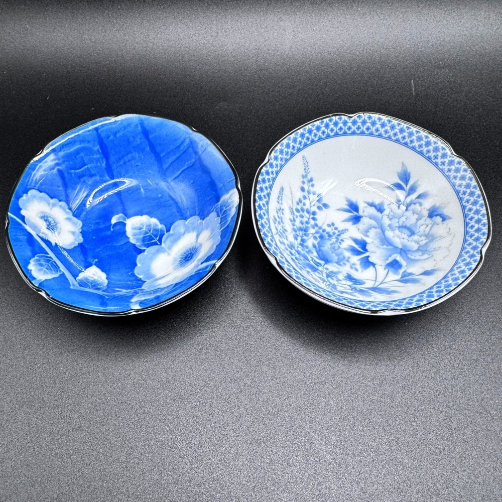 Takahashi San Francisco‎ Blue White Floral Porcelain Bowls Scalloped Vintage Set